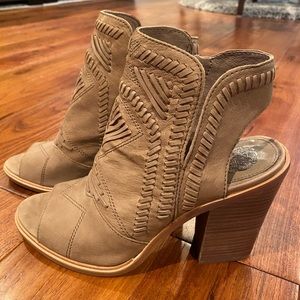 Vince Camuto Karinta Suede Heels - NWOB - 9.5
